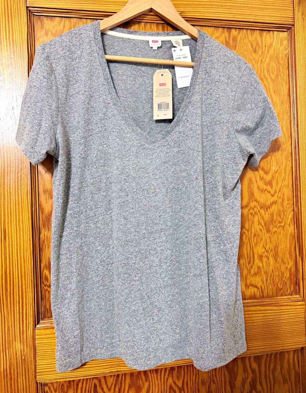 Levi's Women’s Gray Solid Knit V-Neck Short Sleeve T-Shirt L 23484-0009